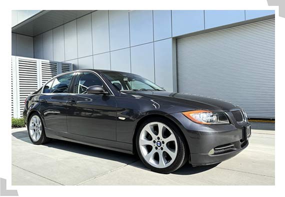 2006 BMW 330i Gallery