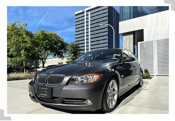 2006 BMW 330i Gallery